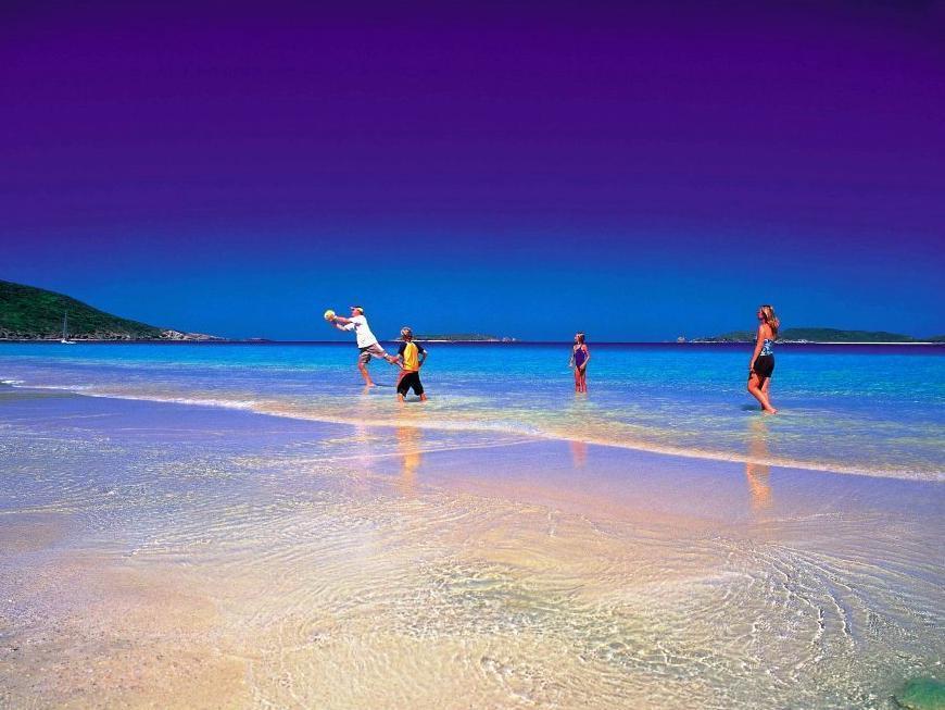 EMU'S BEACH RESORT, EMU PARK